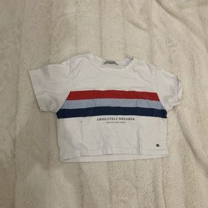 A white cropped t shirt